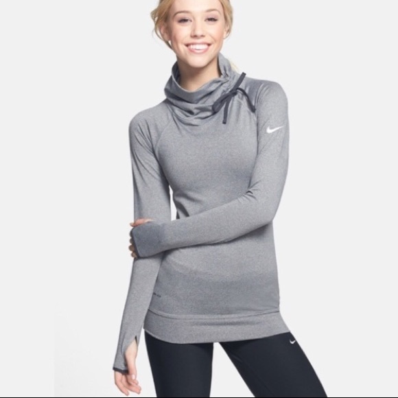 Nike Pro Hyperwarm Dri-FIT Mock Turtleneck - Picture 1 of 5